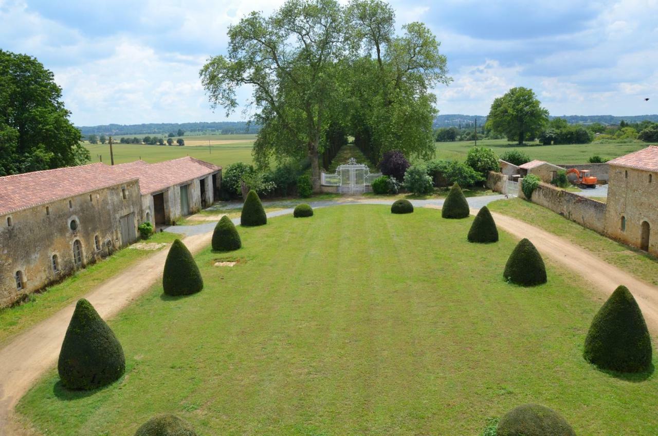 Chateau Des Noces Bazoges-en-Pareds Exteriér fotografie