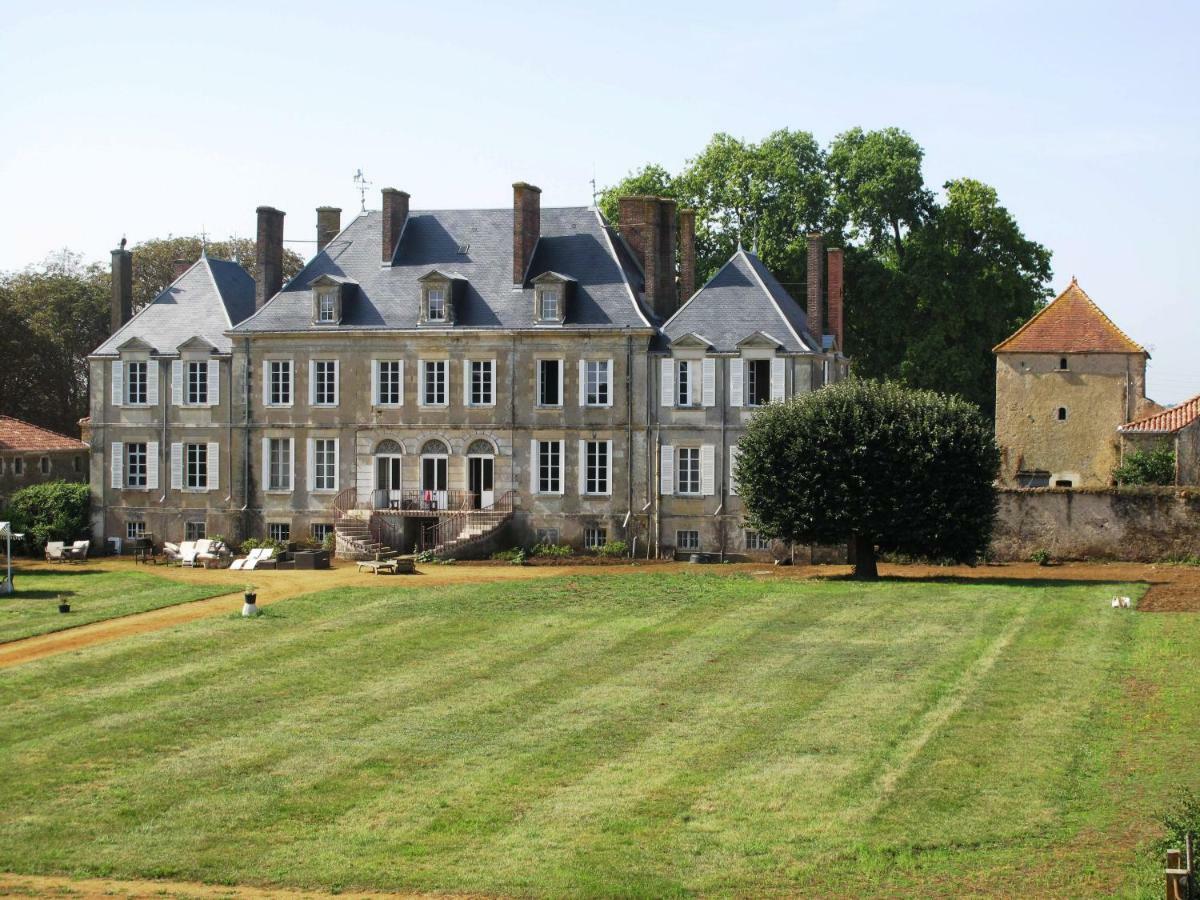 Chateau Des Noces Bazoges-en-Pareds Exteriér fotografie